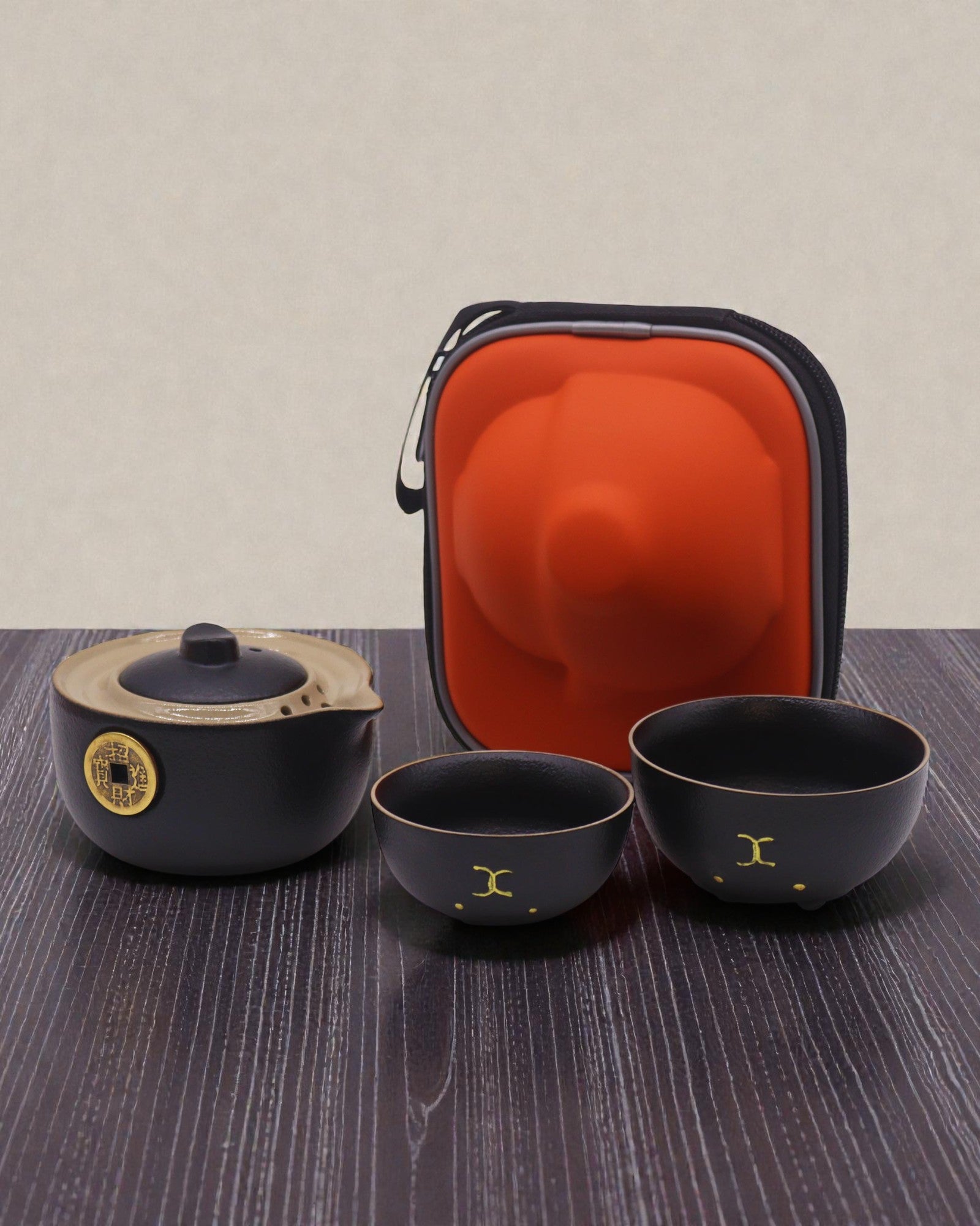 Black Lucky Cat – Tea Set with 2 Cups (Black)
