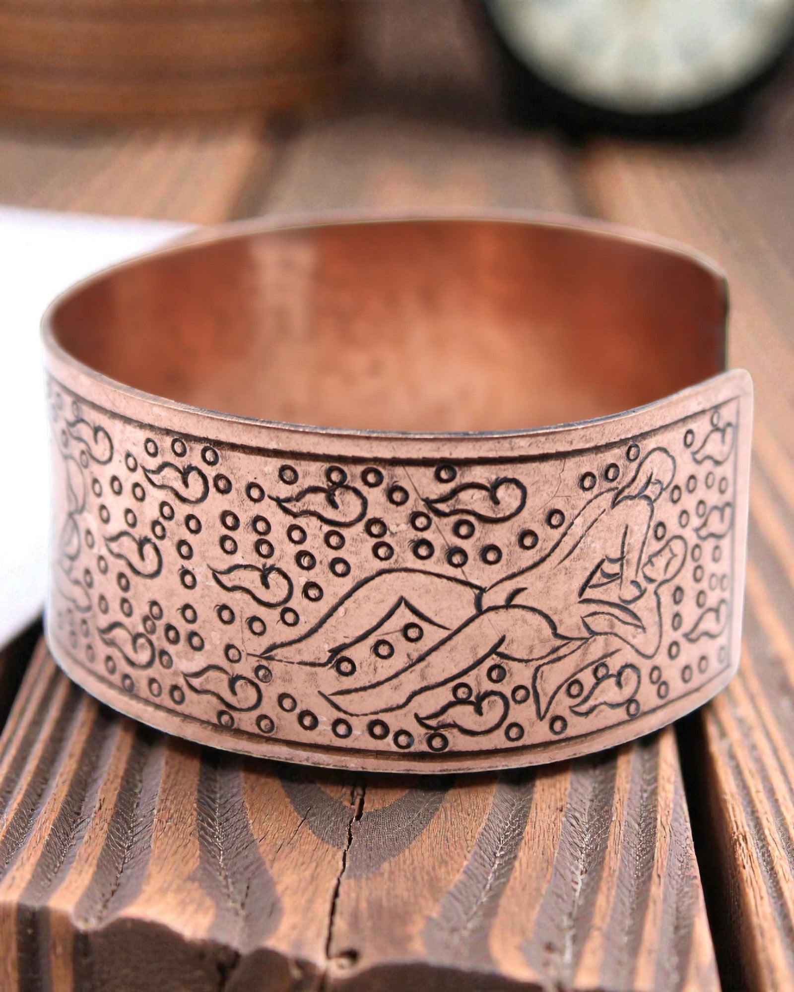 Tibetan Copper Bracelet Art of Love – Kamasutra